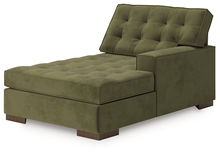 Caspian-Town Sectional with Chaise - Furniture Land (Milwaukee, WI)