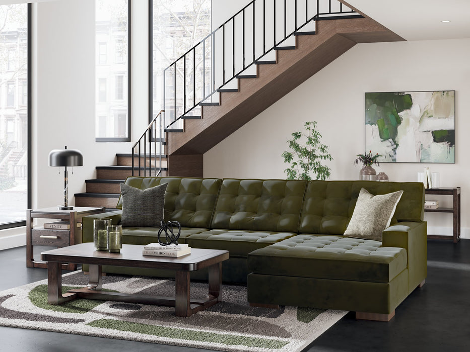 Caspian-Town Sectional with Chaise - Furniture Land (Milwaukee, WI)