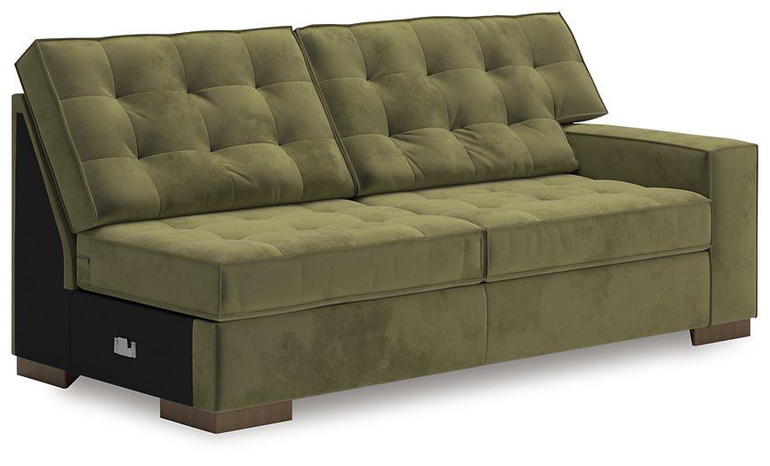 Caspian-Town Sectional with Chaise - Furniture Land (Milwaukee, WI)