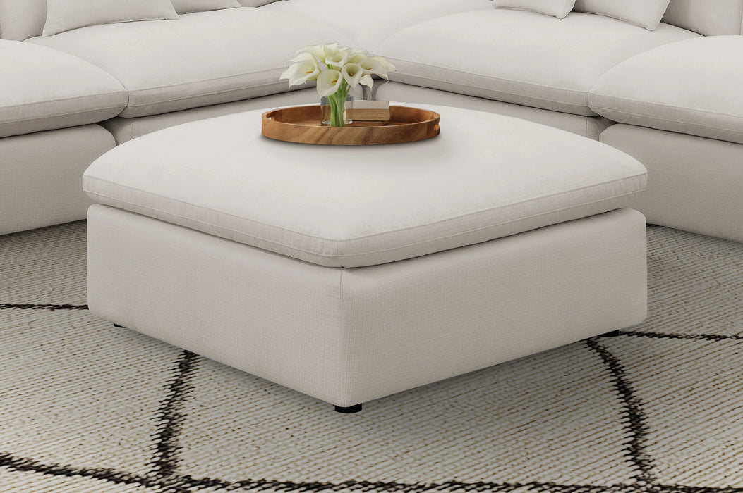 Hobson Ottoman
