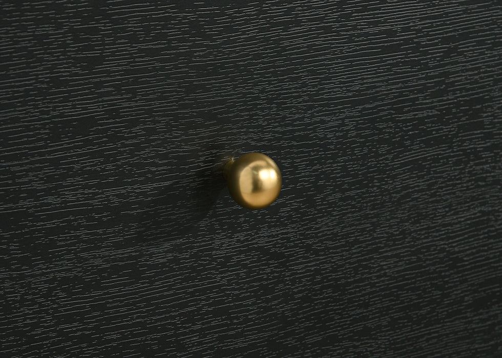 Cavelle Chest of Drawers