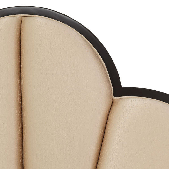 AICO Malibu Crest King Scalloped Panel Bed in Dark Espresso - Furniture Land (Milwaukee, WI)