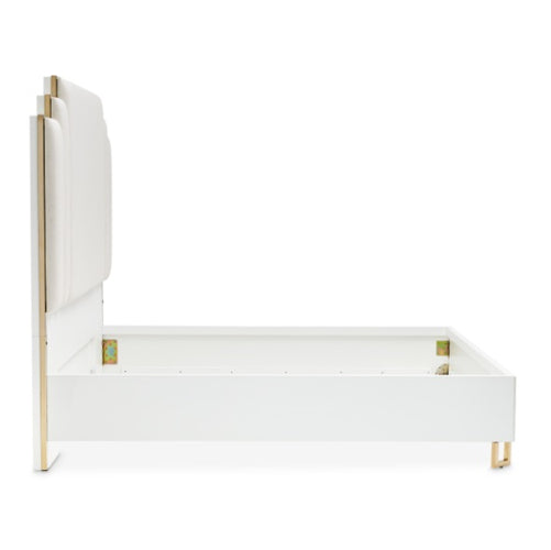 AICO Furniture Palm Gate California King Platform Bed in Cloud White - Furniture Land (Milwaukee, WI)
