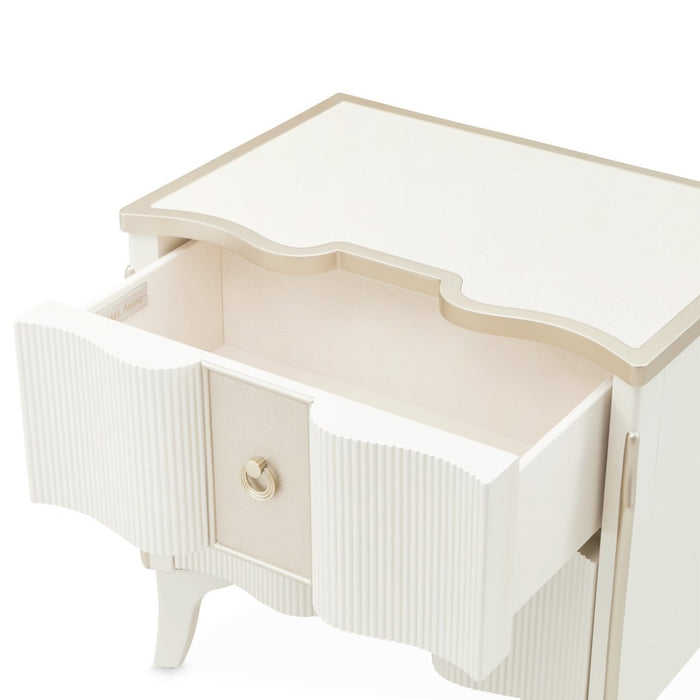 AICO Furniture La Marisia Nightstand in Creamy Pearl - Furniture Land (Milwaukee, WI)