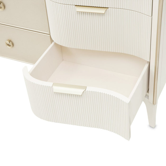 AICO Furniture La Marisia Dresser in Creamy Pearl - Furniture Land (Milwaukee, WI)