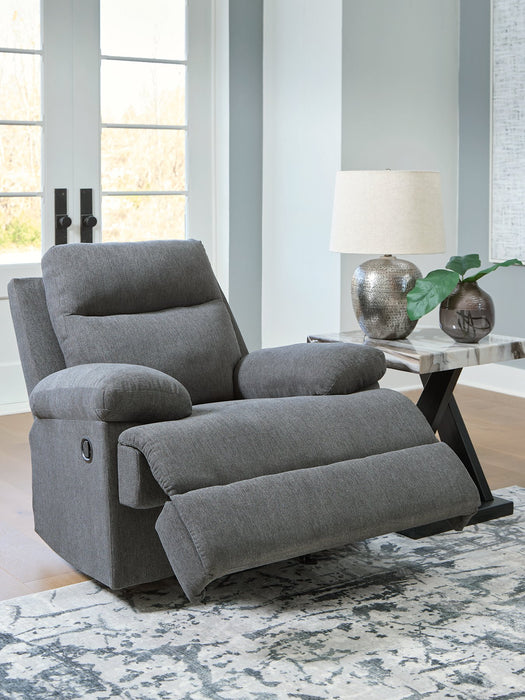 Side-Swipe Recliner - Furniture Land (Milwaukee, WI)