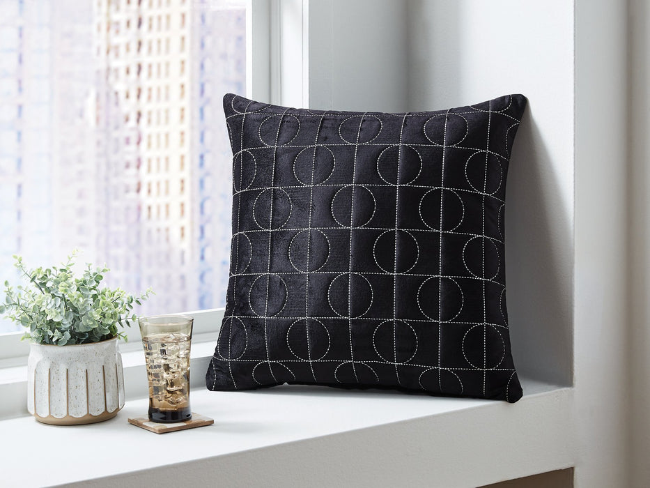 Kydner Pillow (Set of 4) - Furniture Land (Milwaukee, WI)
