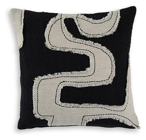 Veerbank Pillow (Set of 4) - Furniture Land (Milwaukee, WI)