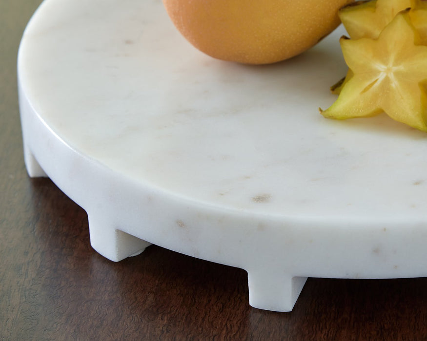 Wainmoore Tray - Furniture Land (Milwaukee, WI)