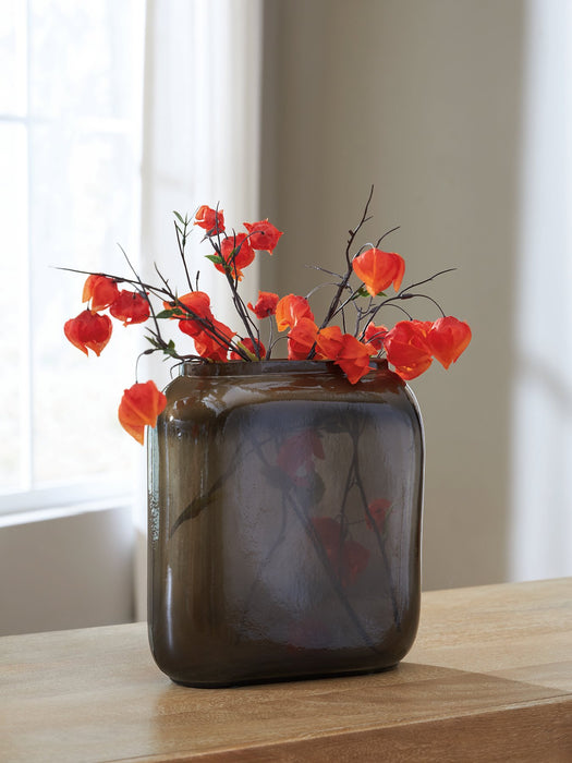 Sumner Vase - Furniture Land (Milwaukee, WI)