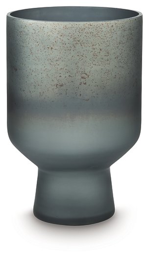 Pennmore Vase - Furniture Land (Milwaukee, WI)