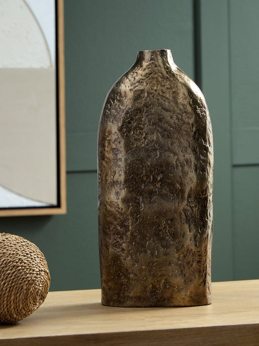 Wallmond Vase - Furniture Land (Milwaukee, WI)