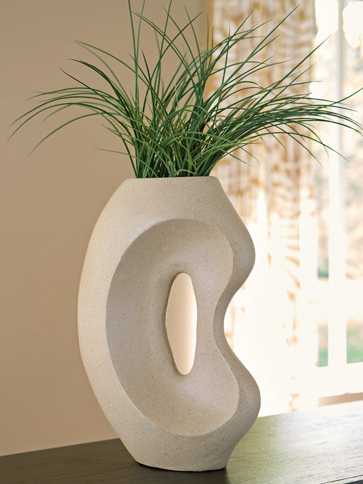 Odion Vase - Furniture Land (Milwaukee, WI)
