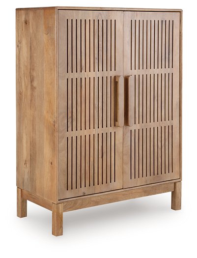 Pellamour Bar Cabinet - Furniture Land (Milwaukee, WI)