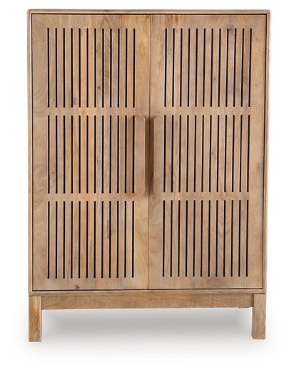 Pellamour Bar Cabinet - Furniture Land (Milwaukee, WI)