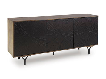 Lavinmont Accent Cabinet - Furniture Land (Milwaukee, WI)