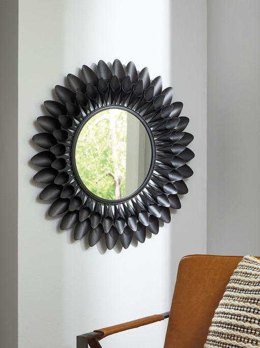 Ryenmour Accent Mirror - Furniture Land (Milwaukee, WI)
