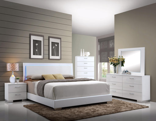Lorimar White PU & Chrome Leg Queen Bed - Furniture Land (Milwaukee, WI)