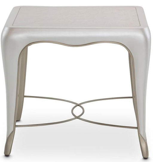 Furniture London Place End Table in Creamy Pearl - Furniture Land (Milwaukee, WI)