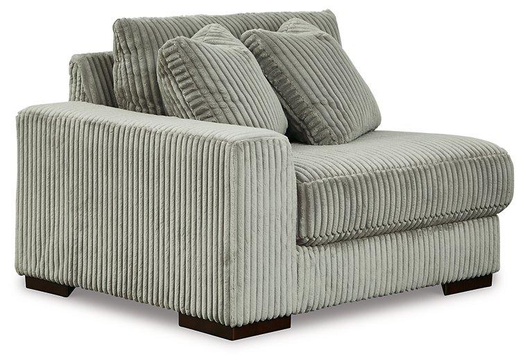Lindyn Sectional with Chaise - Furniture Land (Milwaukee, WI)
