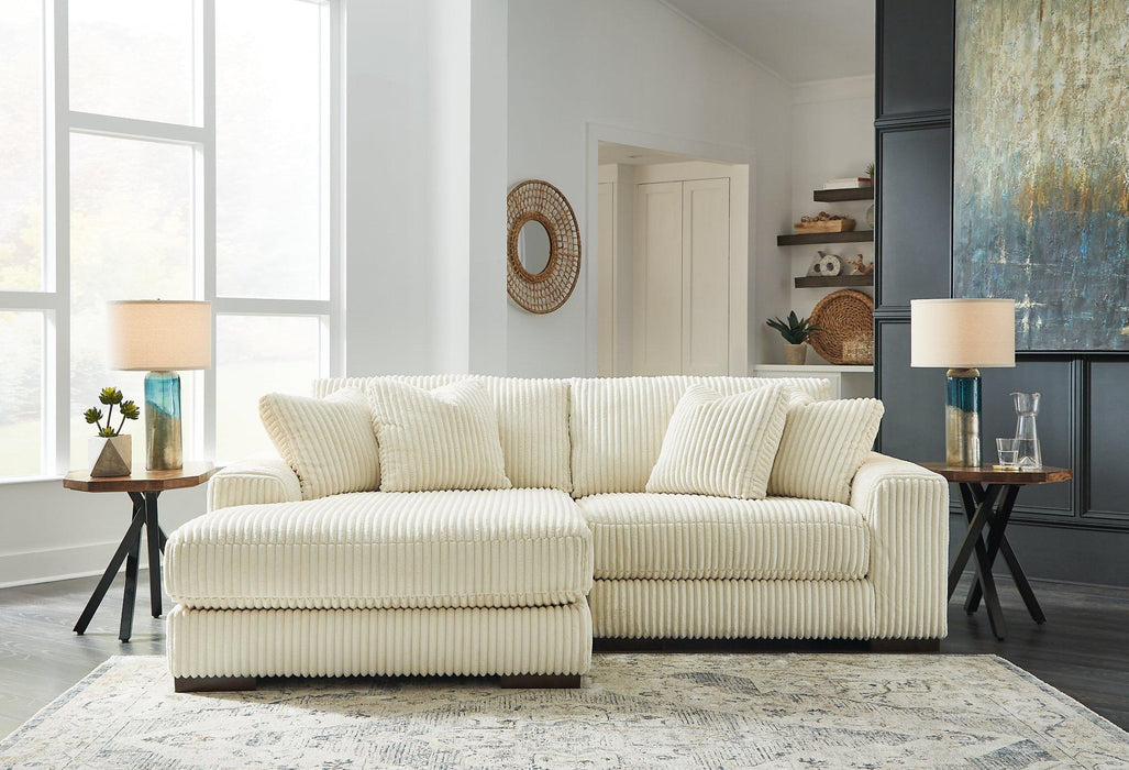 Lindyn Sectional with Chaise - Furniture Land (Milwaukee, WI)