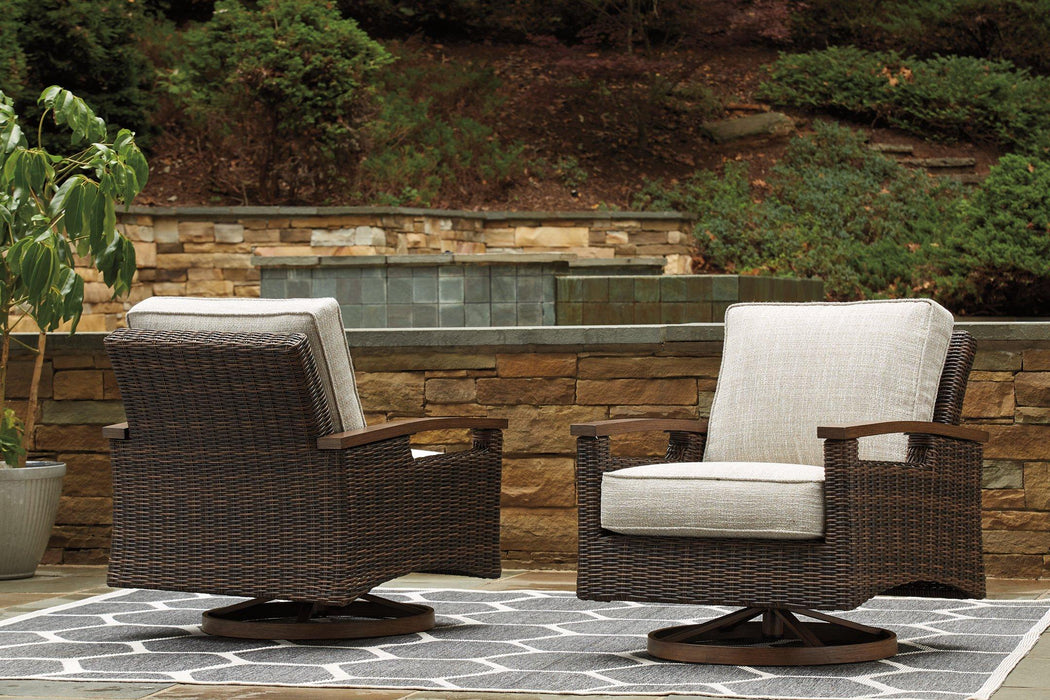 Rodeway South Outdoor Set - Furniture Land (Milwaukee, WI)