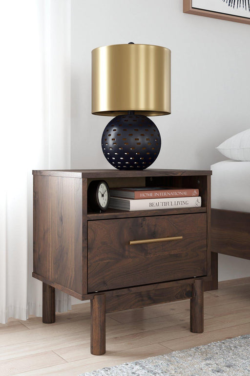 Calverson Nightstand - Furniture Land (Milwaukee, WI)