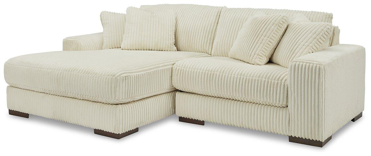 Lindyn Sectional with Chaise - Furniture Land (Milwaukee, WI)