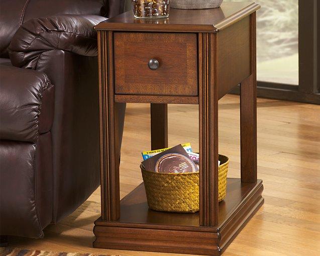 Breegin End Table Set - Furniture Land (Milwaukee, WI)