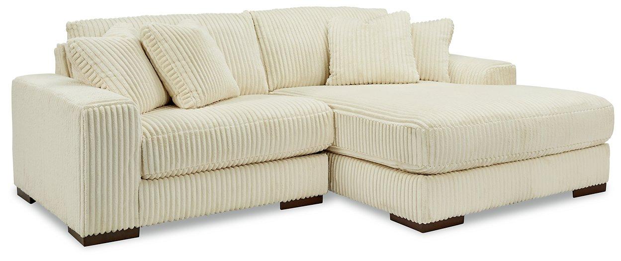 Lindyn Sectional with Chaise - Furniture Land (Milwaukee, WI)