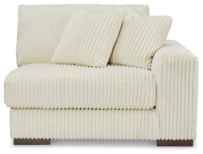 Lindyn Sectional with Chaise - Furniture Land (Milwaukee, WI)