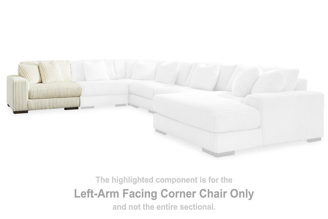 Lindyn Sectional with Chaise - Furniture Land (Milwaukee, WI)