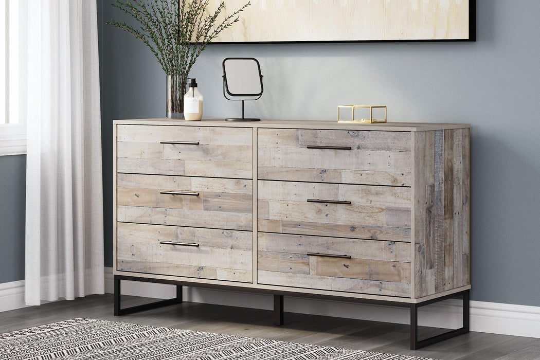 Neilsville Dresser - Furniture Land (Milwaukee, WI)