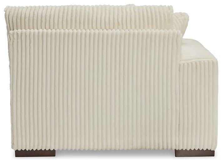 Lindyn Sectional with Chaise - Furniture Land (Milwaukee, WI)
