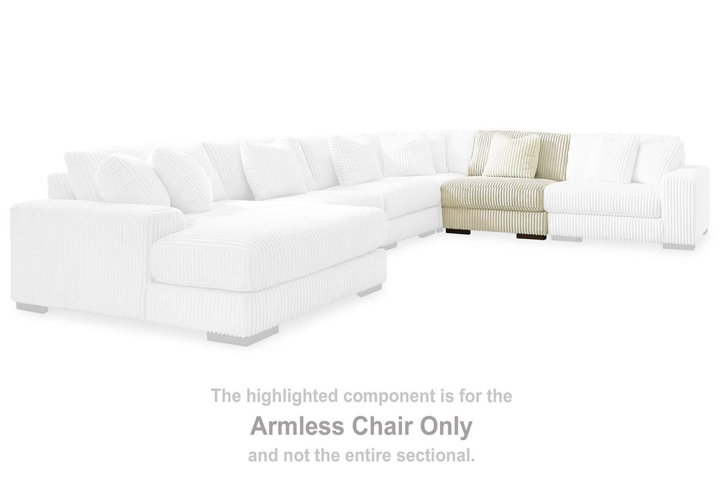 Lindyn Sectional with Chaise - Furniture Land (Milwaukee, WI)