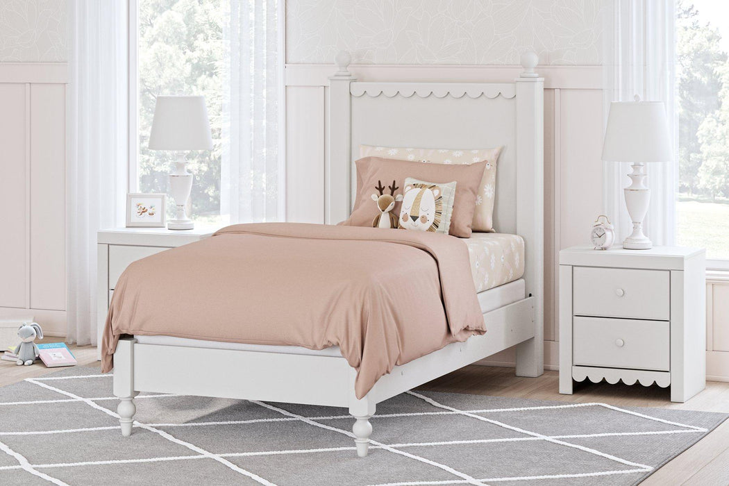 Mollviney Bedroom Set - Furniture Land (Milwaukee, WI)