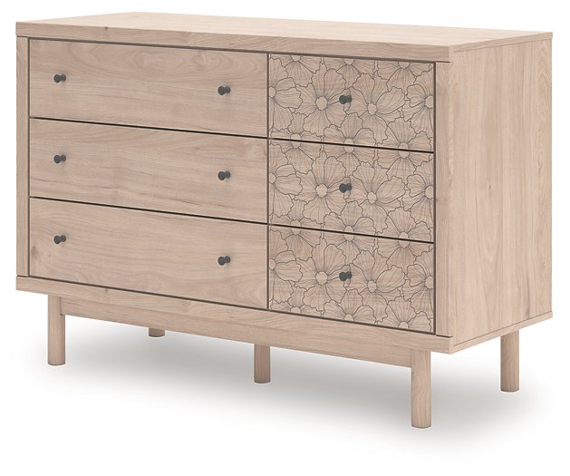Arloster Dresser and Mirror - Furniture Land (Milwaukee, WI)