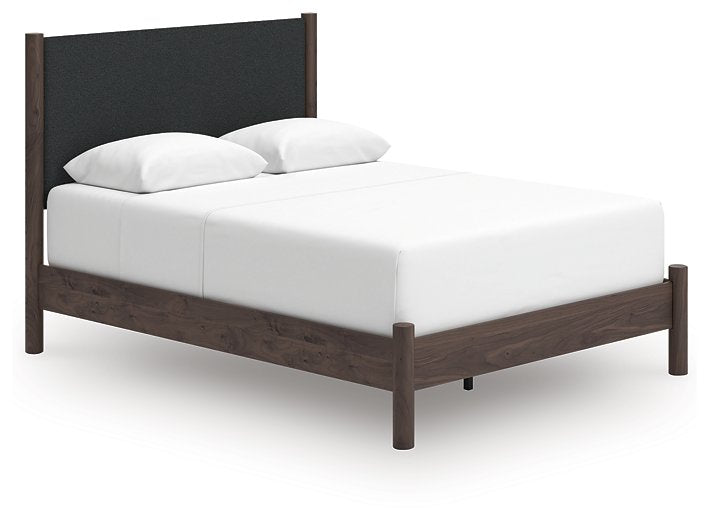 Pamytta Bed - Furniture Land (Milwaukee, WI)