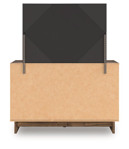 Chirason Dresser and Mirror - Furniture Land (Milwaukee, WI)