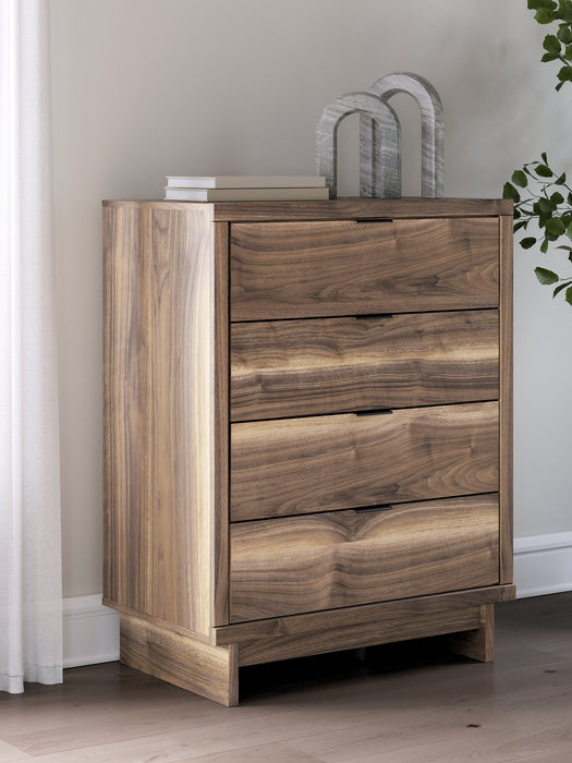 Chirason Chest of Drawers - Furniture Land (Milwaukee, WI)