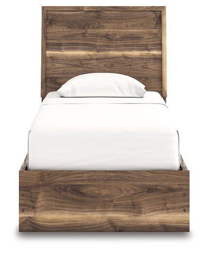 Chirason Bed - Furniture Land (Milwaukee, WI)