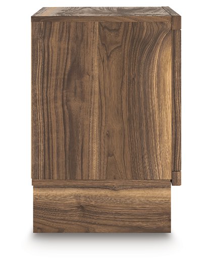 Chirason Nightstand - Furniture Land (Milwaukee, WI)