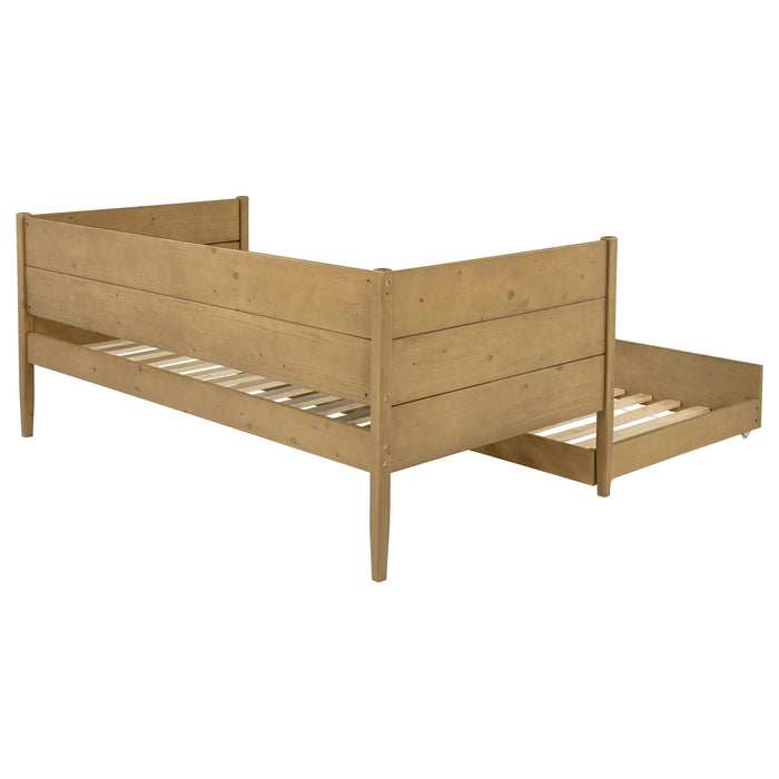 Calinda Daybeds - Furniture Land (Milwaukee, WI)