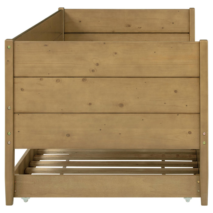 Calinda Daybeds - Furniture Land (Milwaukee, WI)