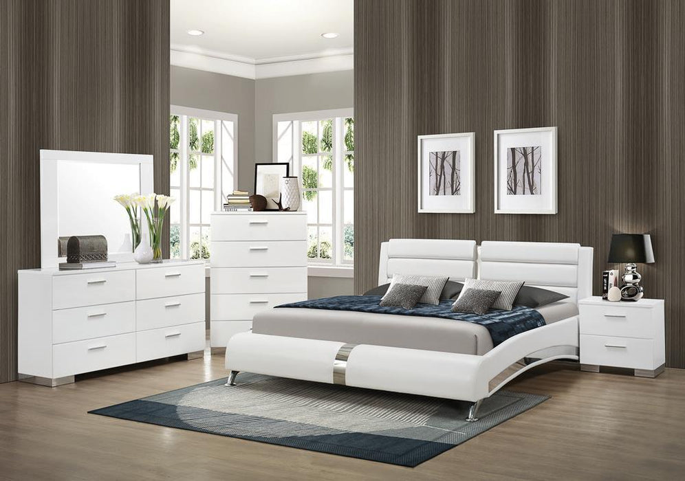 Jeremaine California King, E.King, & Queen Upholstered Bed White - Furniture Land (Milwaukee, WI)