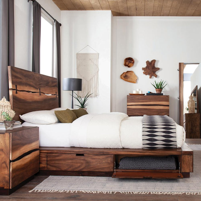Winslow California King, E.King & Queen Bed Smokey Walnut and Coffee Bean - Furniture Land (Milwaukee, WI)