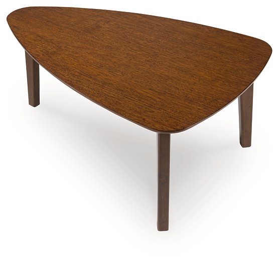 Lyncott Table (Set of 3) - Furniture Land (Milwaukee, WI)