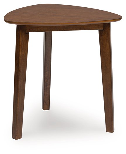 Lyncott Table (Set of 3) - Furniture Land (Milwaukee, WI)