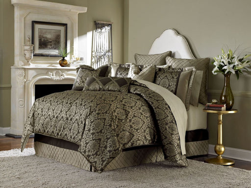 AICO Imperial 10-pc King Comforter Set in Bronze - Furniture Land (Milwaukee, WI)