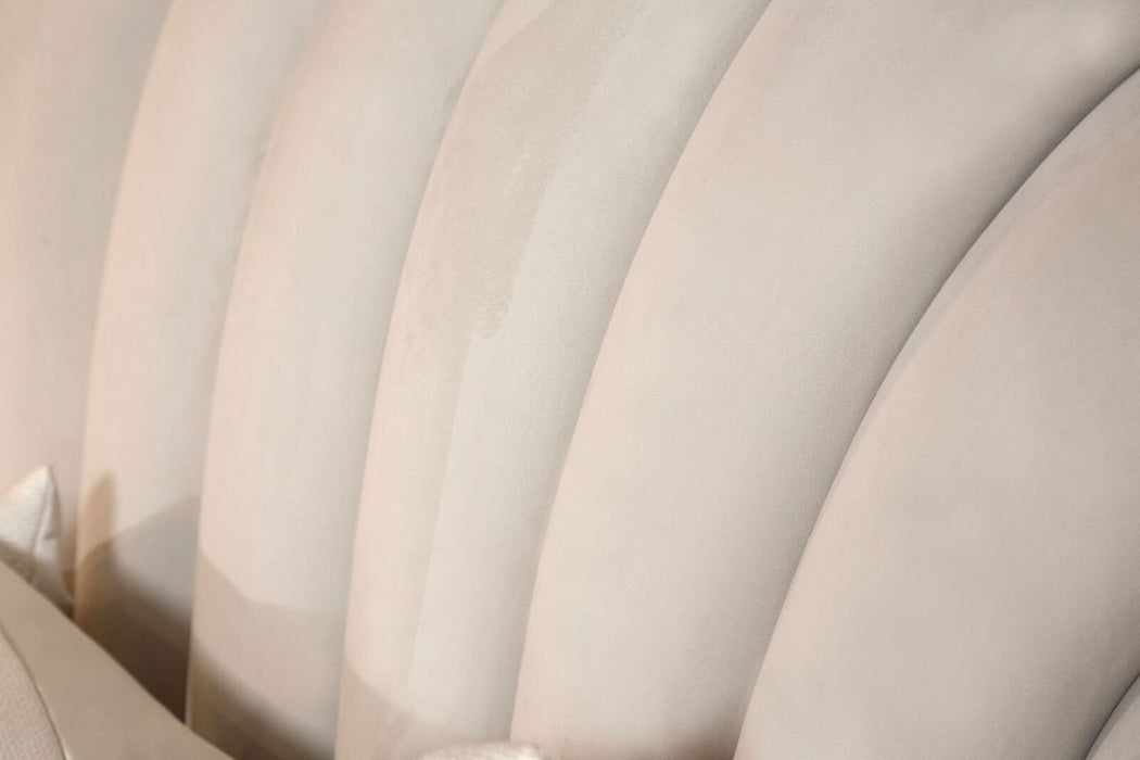 AICO London Place Queen Upholstered Panel Bed in Creamy Pearl - Furniture Land (Milwaukee, WI)